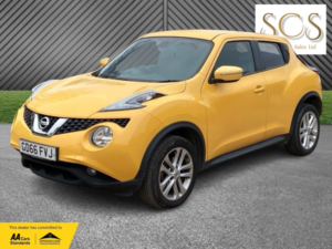 2017 Nissan Juke 1.2 Dig-T N-Connecta in Yellow — image 3