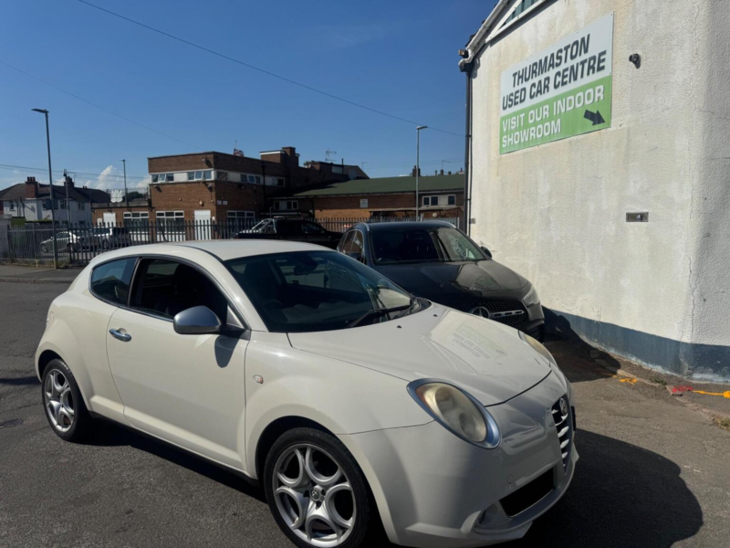 2010 Alfa Romeo Mito 1.4 16v Veloce Euro 5 3dr in White — image 1