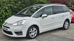 2012 Citroen Grand C4 Picasso 1.6 E-Hdi Airdream Platinum in White — image 3