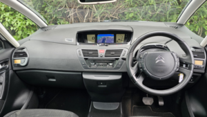 2012 Citroen Grand C4 Picasso 1.6 E-Hdi Airdream Platinum in White — image 6