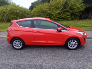2017 Ford Fiesta 1.0 T Eco Zetec in Red — image 4