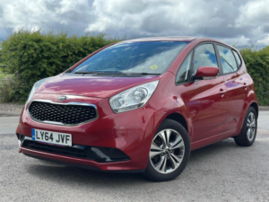 2015 Kia Venga 1.6 2 Auto Euro 5 5dr in Red — image 2