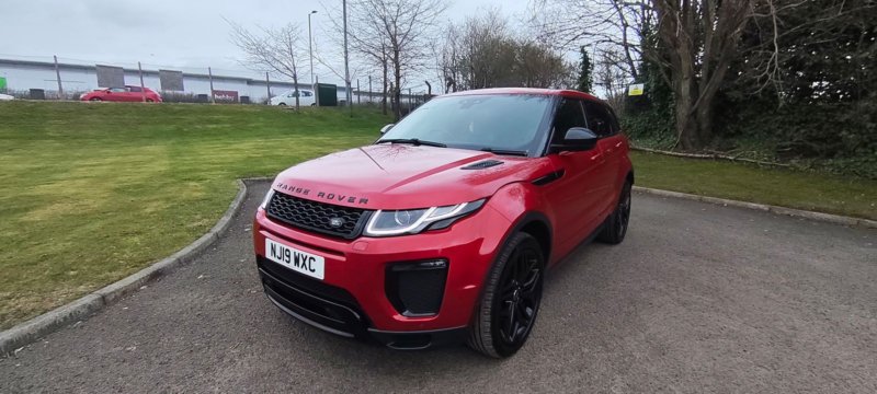 2019 Land Rover Range Rover Evoque 2.0 Td4 Hse Dynamic SUV 5dr Diesel Manual 4WD Euro 6 (s/s) (180 Ps) in Red — image 1
