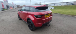 2019 Land Rover Range Rover Evoque 2.0 Td4 Hse Dynamic SUV 5dr Diesel Manual 4WD Euro 6 (s/s) (180 Ps) in Red — image 3