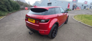 2019 Land Rover Range Rover Evoque 2.0 Td4 Hse Dynamic SUV 5dr Diesel Manual 4WD Euro 6 (s/s) (180 Ps) in Red — image 5