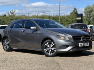 2013 Mercedes-Benz A Class 1.6 A180 Se in Grey — image 2