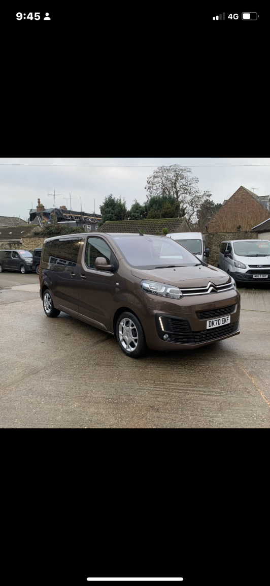 2020 Citroen Spacetourer 1.5 Bluehdi Feel M in Brown — image 1