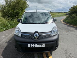 2021 Renault Kangoo I Ll21 Business in White — image 3