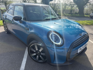 2024 MINI Hatch