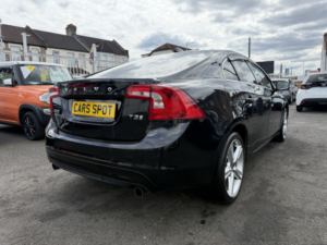 2017 Volvo S60 1.5 T3 Classic Fresh Import Verified Mile Finance Avb in Black — image 5