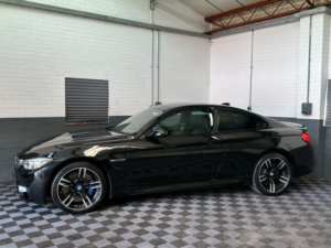 2014 BMW M4 3.0 Biturbo Coupe 2dr Petrol Dct Euro 6 (s/s) (431 Ps) in Black — image 6