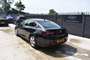 2019 Vauxhall Insignia 1.6 Turbo D Ecotec Tech Line Nav Grand Sport Euro 6 (s/s) 5dr in Black — image 5