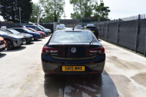 2019 Vauxhall Insignia 1.6 Turbo D Ecotec Tech Line Nav Grand Sport Euro 6 (s/s) 5dr in Black — image 6