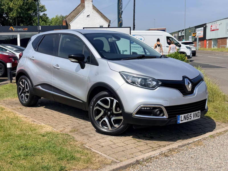 2015 Renault Captur 1.5 Dci Energy Dynamique S Nav Euro 6 (s/s) 5dr in Silver — image 1