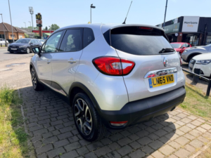 2015 Renault Captur 1.5 Dci Energy Dynamique S Nav Euro 6 (s/s) 5dr in Silver — image 4
