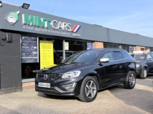 2014 Volvo Xc60 2.0 R-Design D4 (181hp) in Black — image 4