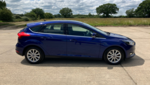 2015 Ford Focus 1.0 T Ecoboost Titanium in Blue — image 3