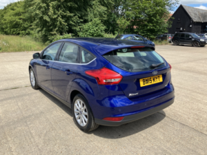 2015 Ford Focus 1.0 T Ecoboost Titanium in Blue — image 4