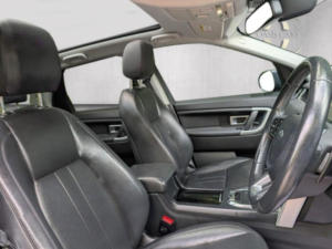 2018 Land Rover Discovery Sport 2.0 Td4 Hse Black Auto 4WD Euro 6 (s/s) 5dr in Black — image 2