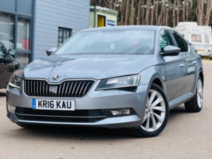 2016 Skoda Superb 2.0 Tdi Se L Executive DSG Auto 6spd Euro 6 (s/s) 5dr in Grey — image 2