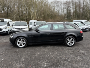 2015 Audi A4 Avant 2.0 Tdi Ultra Se Technik in Black — image 5