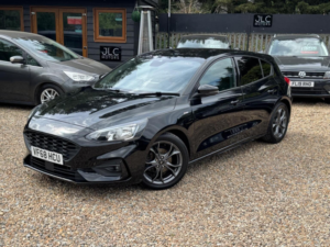 2019 Ford Focus 1.0t Ecoboost St-Line Euro 6 (s/s) 5dr in Black — image 5