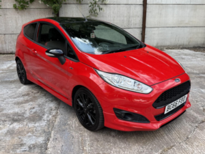 2016 Ford Fiesta 1.0 T Ecoboost St-Line in Red — image 2