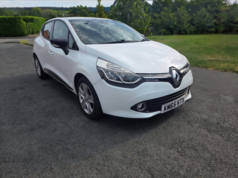 2015 Renault Clio 0.9 Dynamique Nav Tce 90 in White — image 1