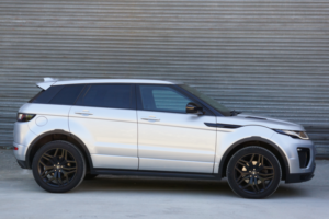 2018 Land Rover Range Rover Evoque 2.0 Td4 Hse Dynamic in Silver — image 4