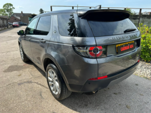 2017 Land Rover Discovery Sport 2.0 Td4 Se Tech in Grey — image 3