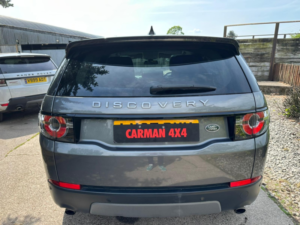 2017 Land Rover Discovery Sport 2.0 Td4 Se Tech in Grey — image 4