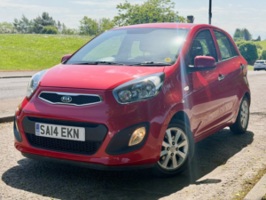 2014 Kia Picanto 1.0 Vr7 in Red — image 6