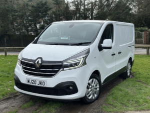 2020 Renault Trafic 2.0 Sl28 Energy Dci 145 Sport in White — image 2