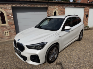 2022 BMW X1 1.5 X1 Xdrive25e M Sport in White — image 2