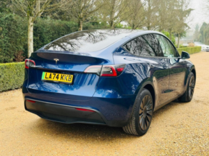 2024 Tesla Model Y Long Range Auto Rwd 5dr in Blue — image 4