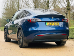 2024 Tesla Model Y Long Range Auto Rwd 5dr in Blue — image 6