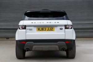 2013 Land Rover Range Rover Evoque 2.2 Sd4 Pure in White — image 6