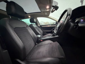 2018 Volkswagen Passat 1.6 Tdi Gt in Blue — image 4