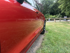 2019 Volvo V60 2.0 R-Design Pro D4 in Red — image 6