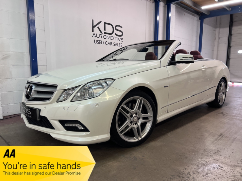 2011 Mercedes-Benz E Class 3.0 E350 Cdi V6 Blueefficiency Sport in White — image 1