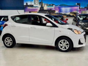 2018 Hyundai I10 1.0 Se Euro 6 5dr in White — image 2