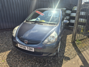 2008 Honda Jazz 1.4 I-Dsi Se in Grey — image 5
