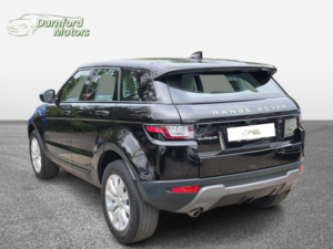 2017 Land Rover Range Rover Evoque 2.0 Td4 Se Tech in Black — image 6