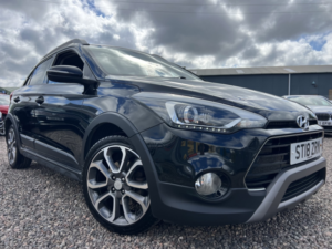 2018 Hyundai I20 1.0 I20 Active 1.0t 100ps My17 in Black — image 3