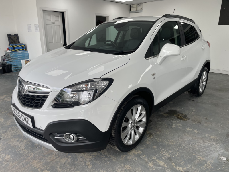 2015 Vauxhall Mokka 1.6 I Se in White — image 1