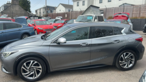 2016 Infiniti Q30 1.5d Premium Hatchback 5dr Diesel Manual Euro 6 (s/s) (109 Ps) in Grey — image 5