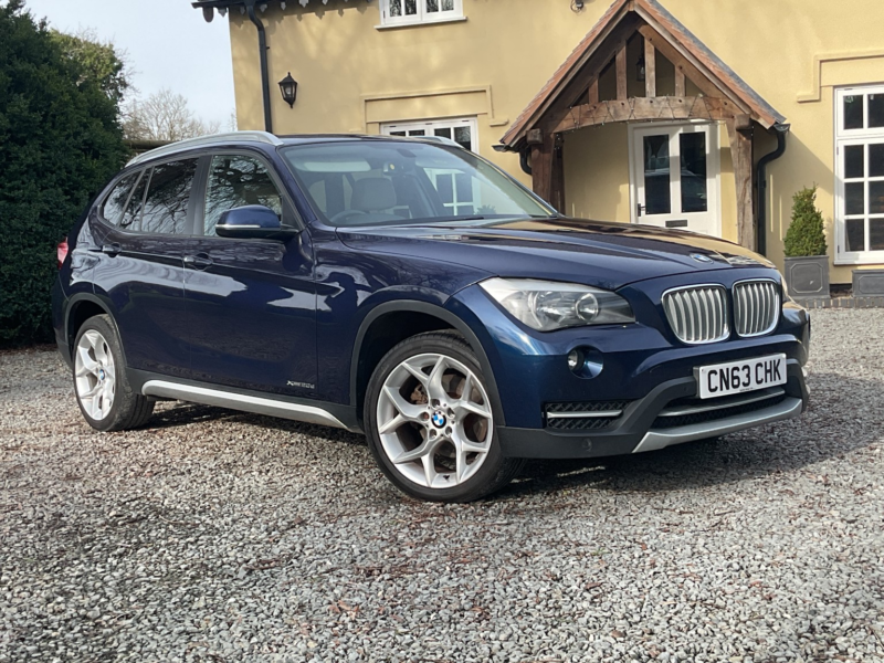 2013 BMW X1 2.0 X1 Xdrive20d Xline in Blue — image 1