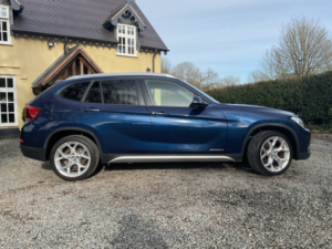 2013 BMW X1 2.0 X1 Xdrive20d Xline in Blue — image 3