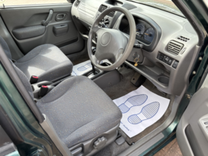 2002 Suzuki Ignis 1.3 Gl in Green — image 4