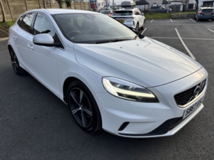 2017 Volvo V40 2.0 R-Design D2 in White — image 2